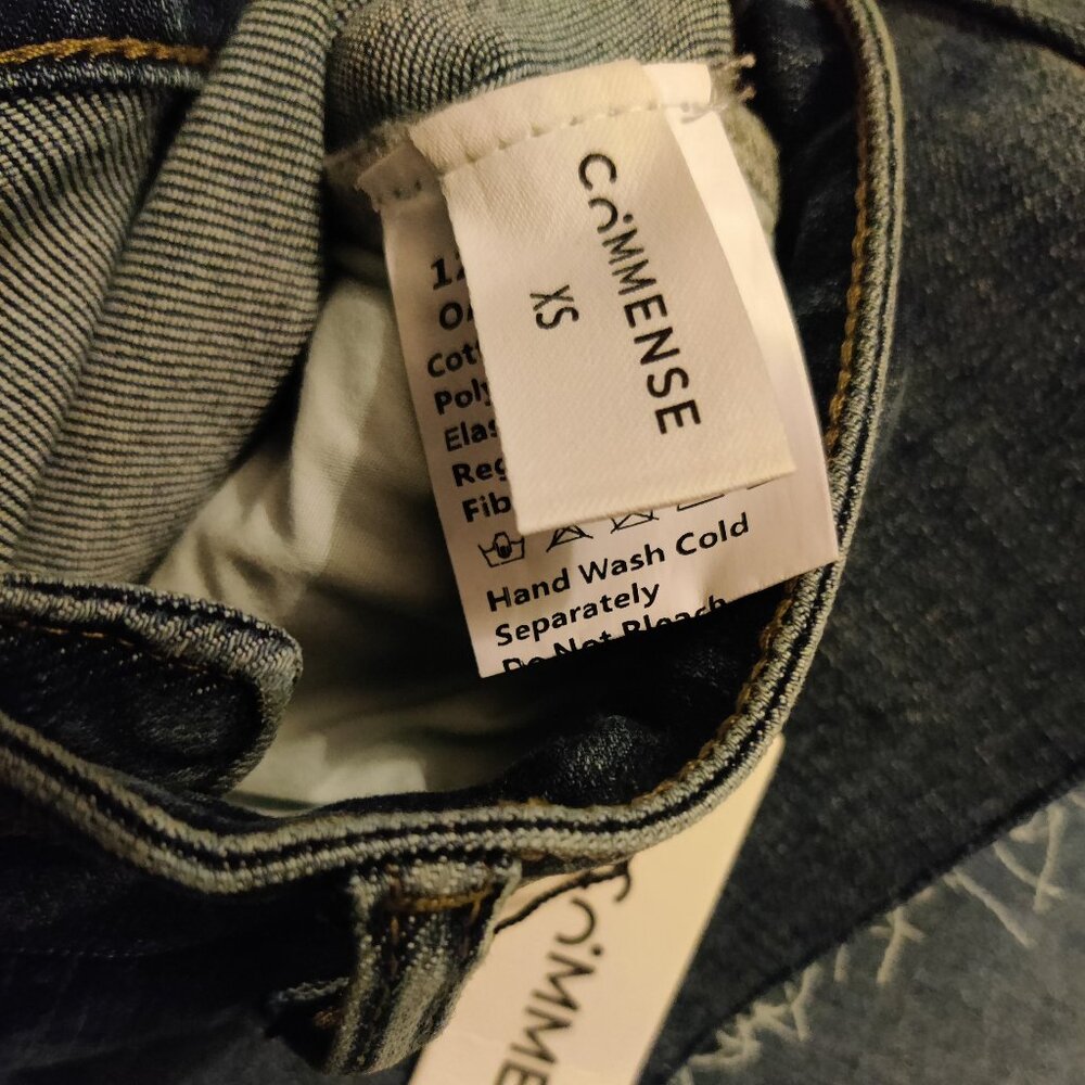 COMMENSE Raw Hem High Waist Bootcut Jeans Size XS Stretch Cotton NWT - Picture 4 of 5